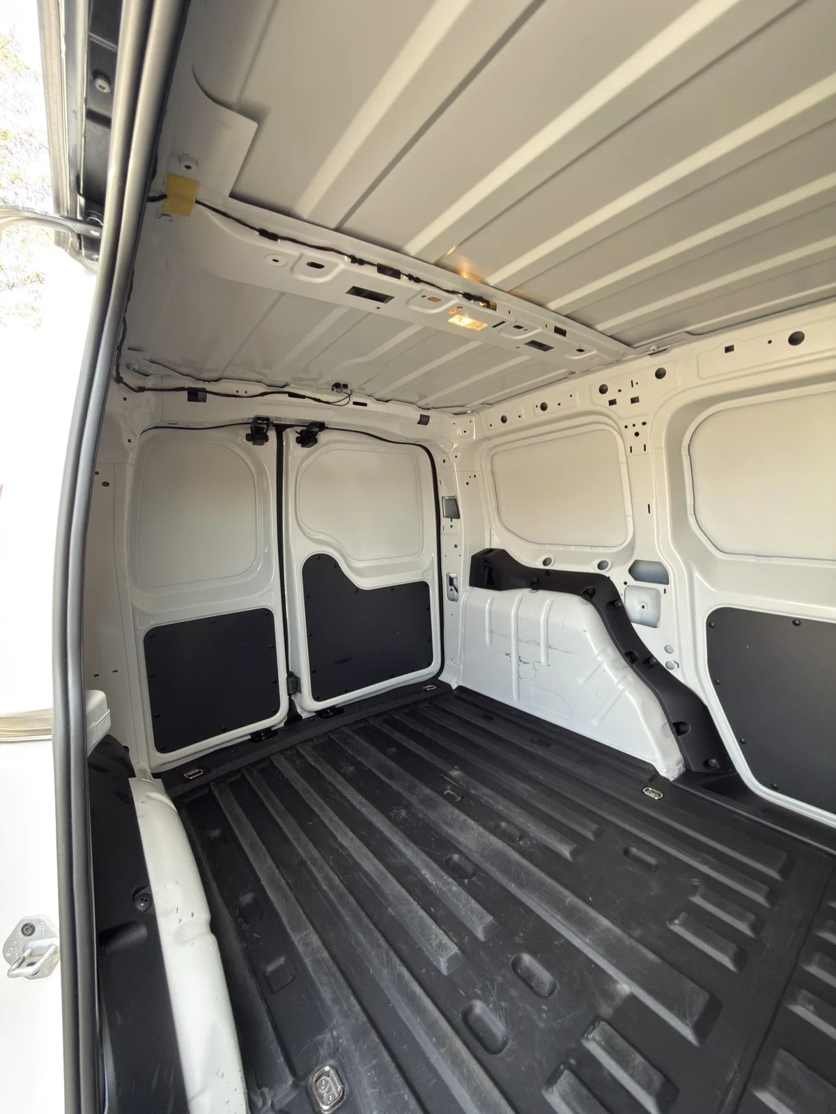 VW Caddy Cargo 2.0 TDI DSG, снимка 9 - Автомобили и джипове - 55433838