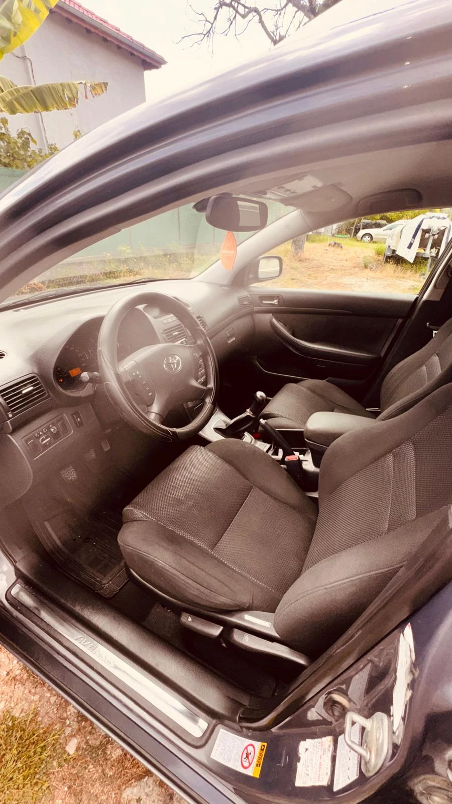 Toyota Avensis, снимка 3 - Автомобили и джипове - 55512639