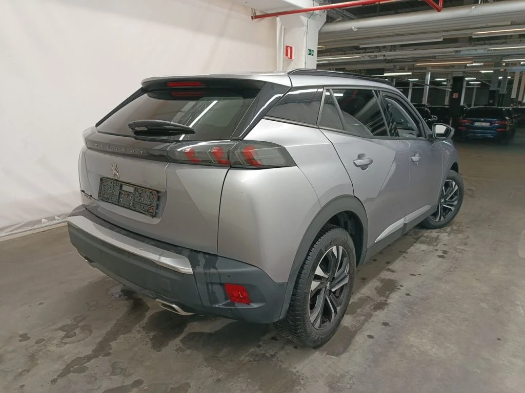 Peugeot 2008 1.2i Allure, снимка 4 - Автомобили и джипове - 55557102