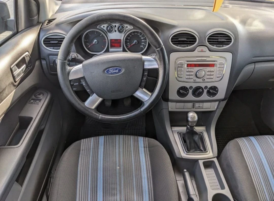 Ford Focus 1600, снимка 6 - Автомобили и джипове - 55882078
