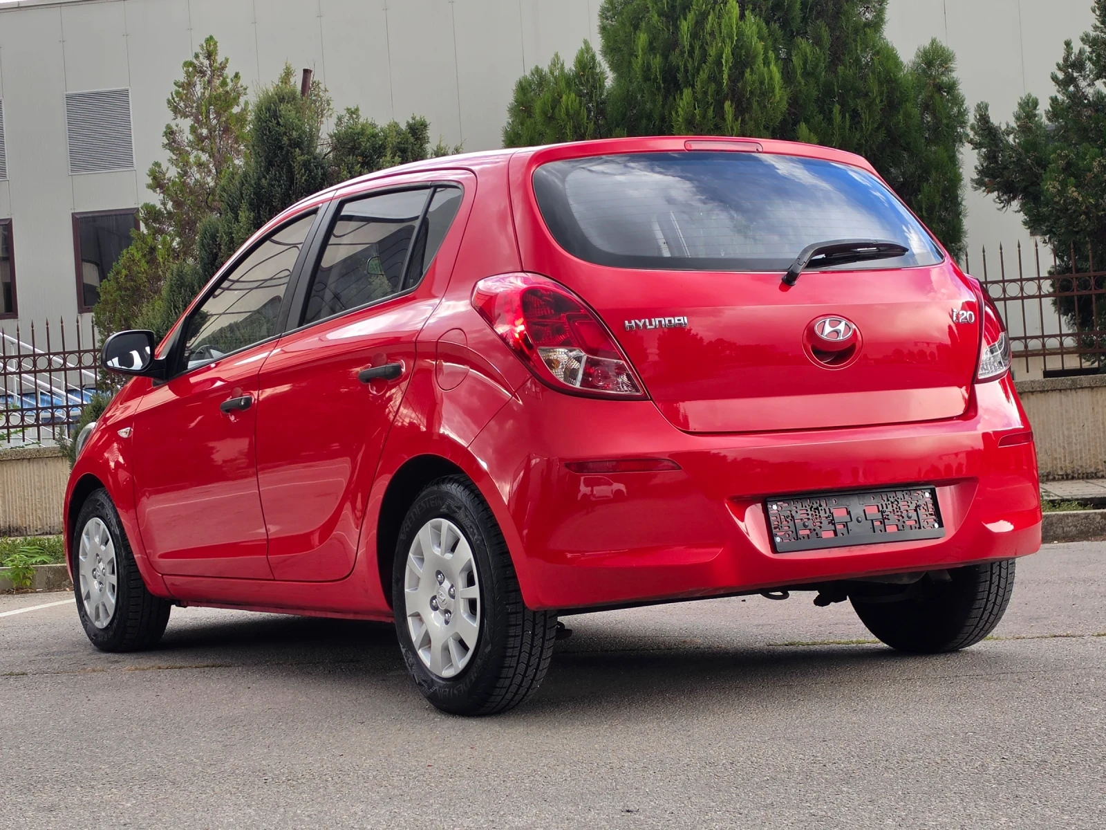 Hyundai I20 1.2i 85hp * КЛИМАТИК * EURO 5 * FACELIFT * , снимка 8 - Автомобили и джипове - 56201371