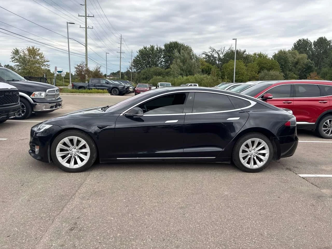 Tesla Model S Безплатно зареждане / Carfax / Автокредит , снимка 2 - Автомобили и джипове - 56262446