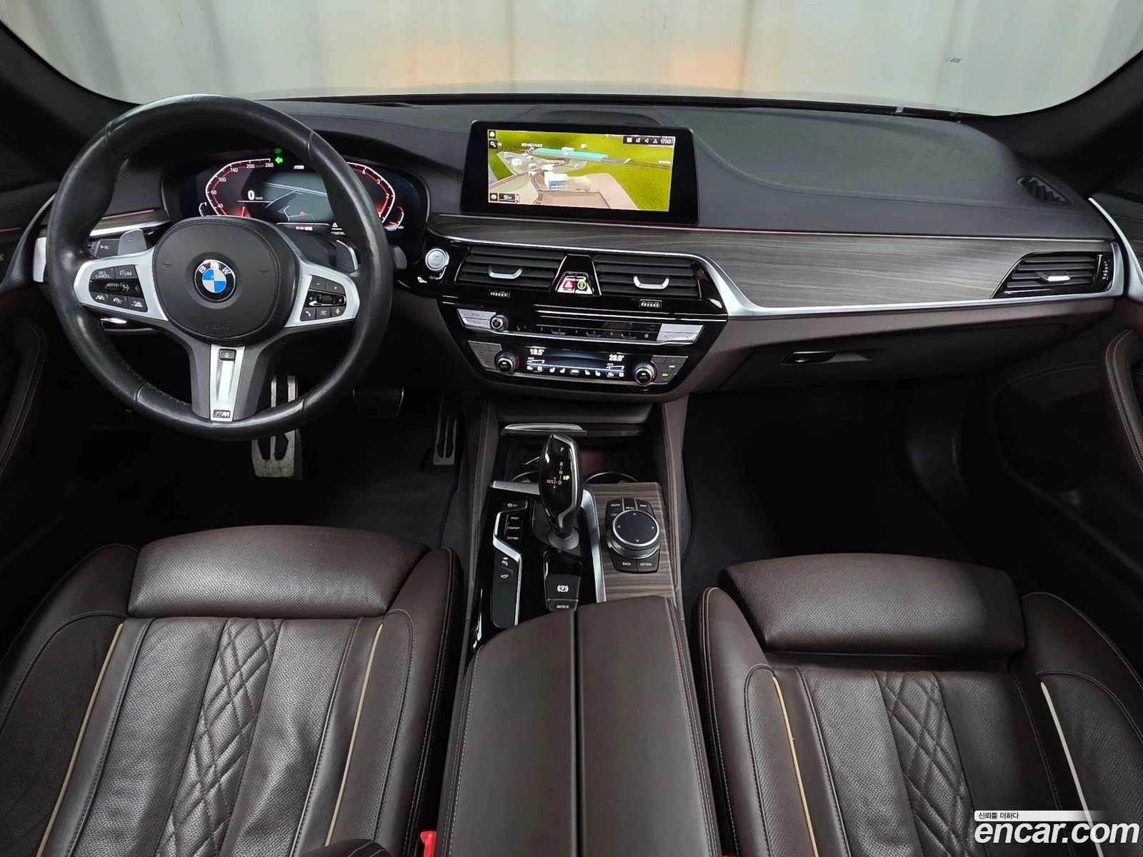 BMW 520 520d M Sport Package Plus, снимка 6 - Автомобили и джипове - 56741319