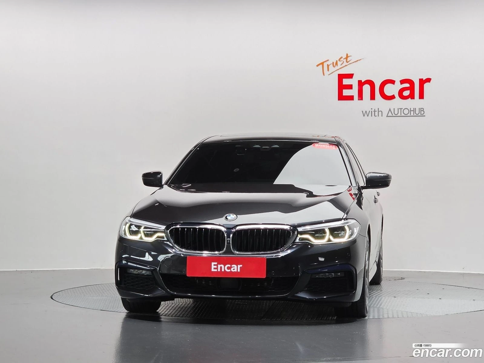 BMW 520 520d M Sport Package Plus, снимка 2 - Автомобили и джипове - 56741319