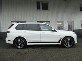 BMW X7 40i/ xDrive/FACELIFT/M-SPORT/HEAD UP/ PANO/CAMERA/, снимка 7