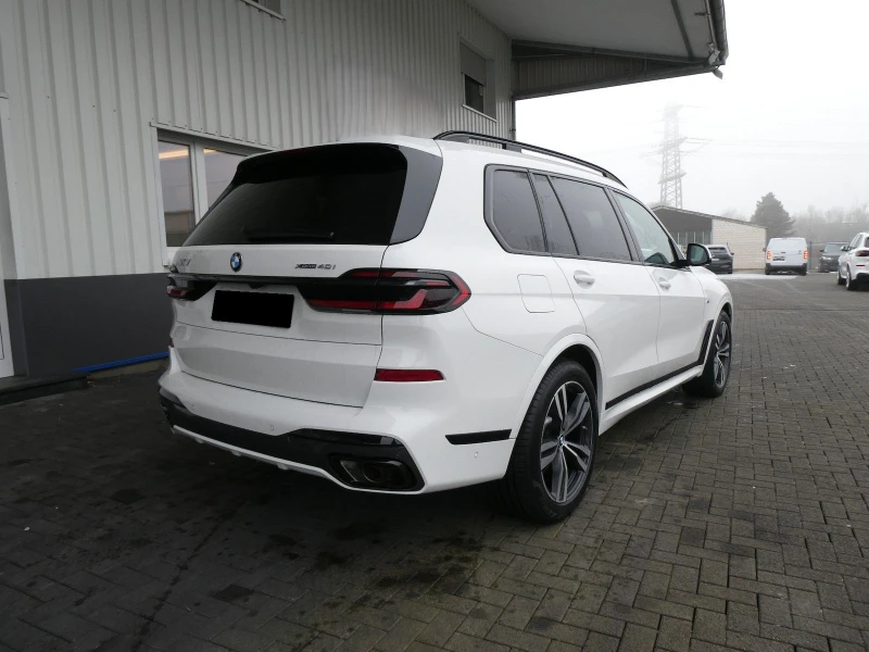 BMW X7 40i/ xDrive/FACELIFT/M-SPORT/HEAD UP/ PANO/CAMERA/, снимка 6 - Автомобили и джипове - 49460898