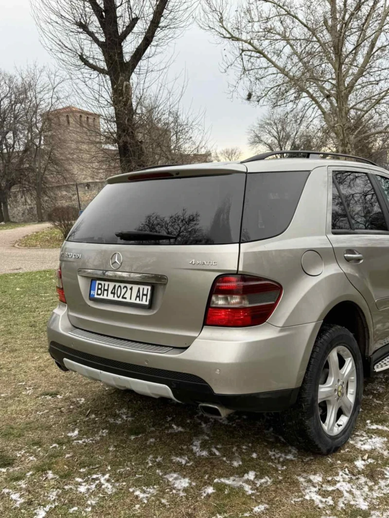 Mercedes-Benz ML 320, снимка 4 - Автомобили и джипове - 53090671