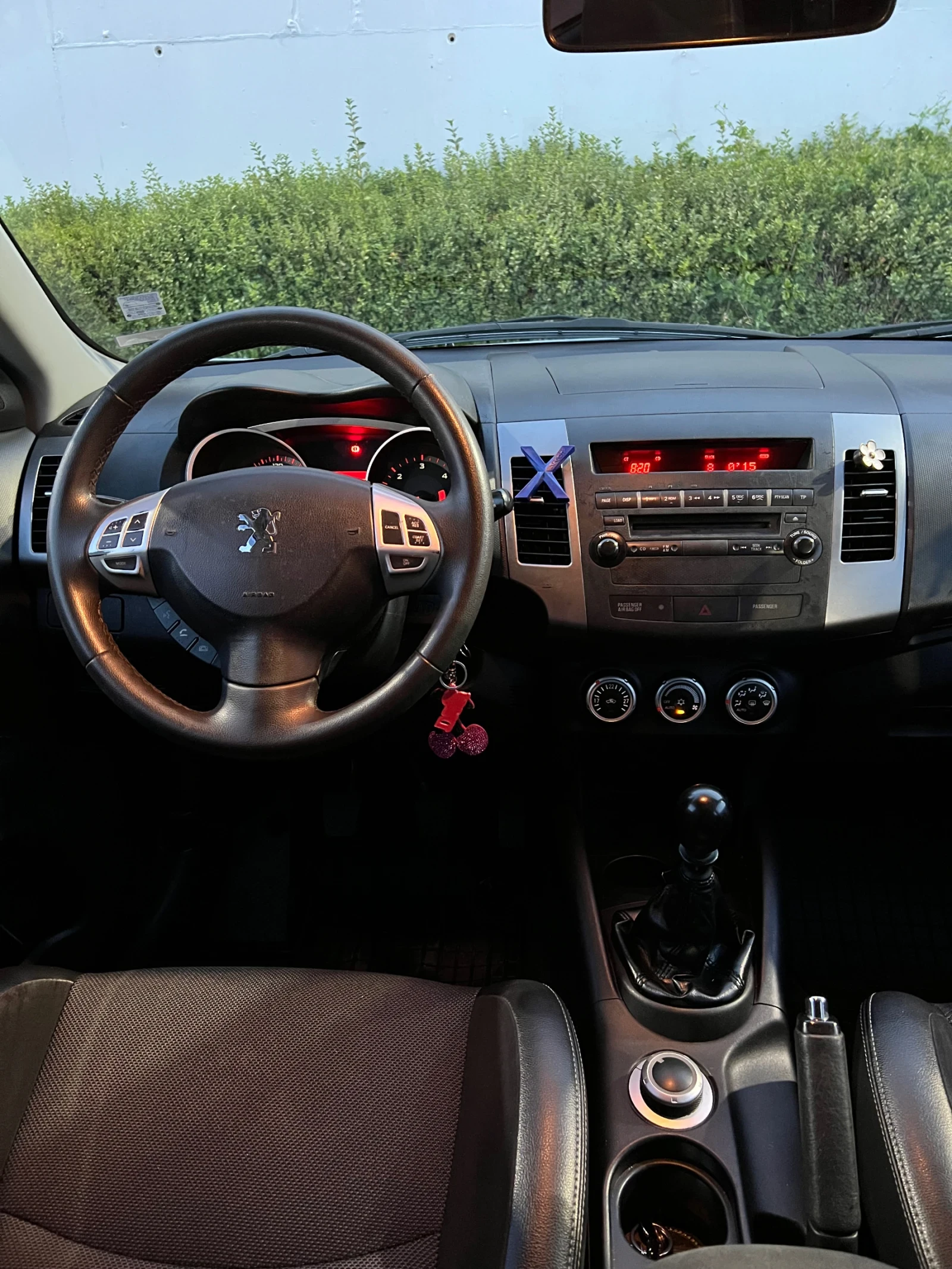 Peugeot 4007 2.2HDI  - изображение 7