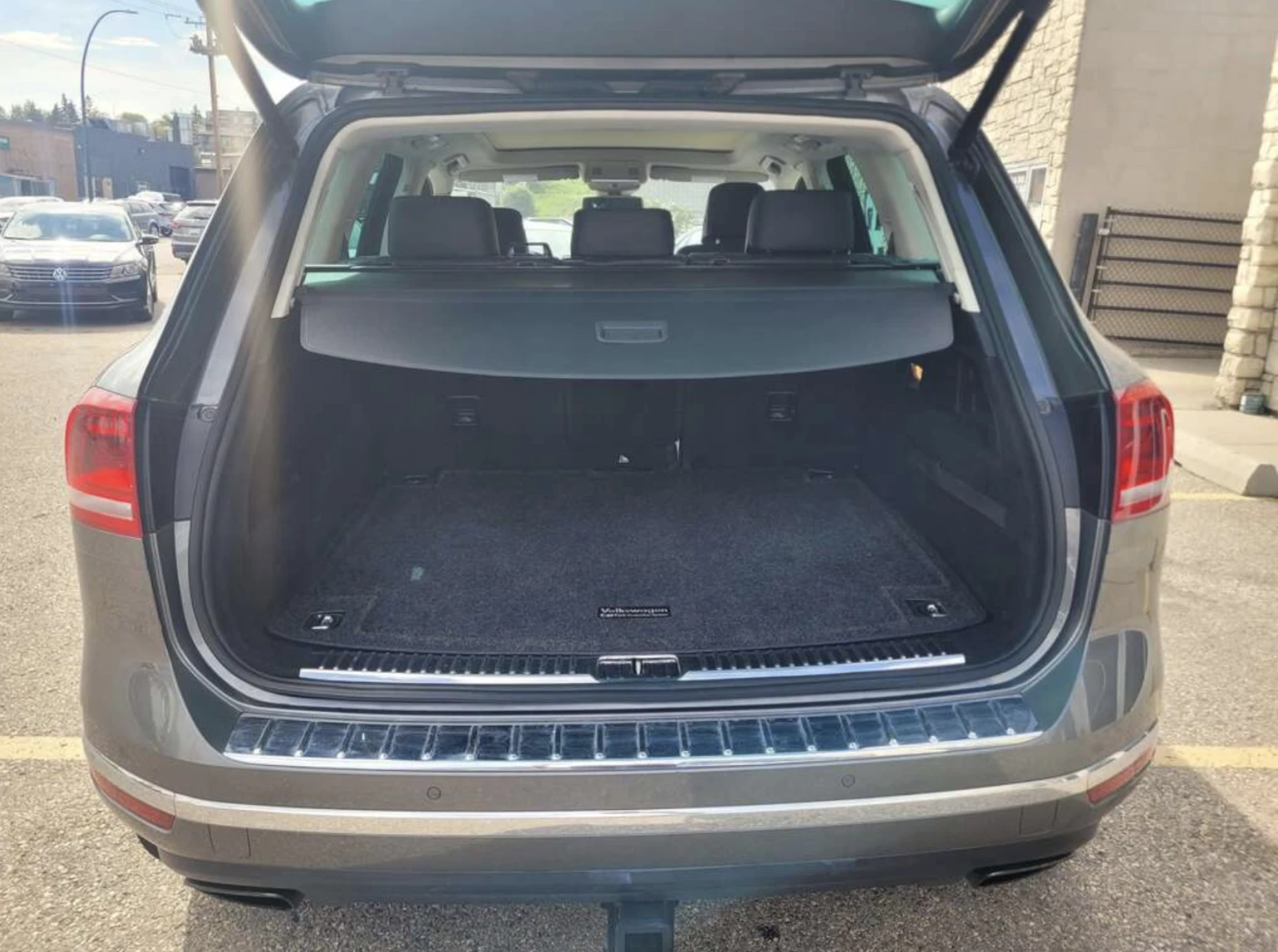 VW Touareg V6 Sportline/Bluetooth/Sunroof/Navigation - изображение 5