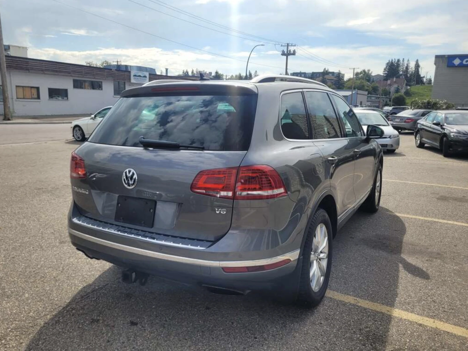 VW Touareg V6 Sportline/Bluetooth/Sunroof/Navigation - изображение 4