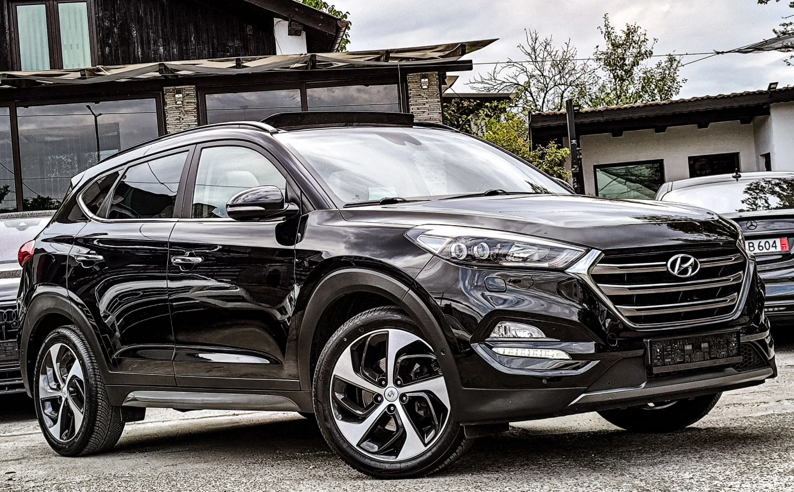 Hyundai Tucson 1.6DGIT PREMIUM ПАНОРАМА КОЖА КАМЕРА АВТОМАТ - изображение 3