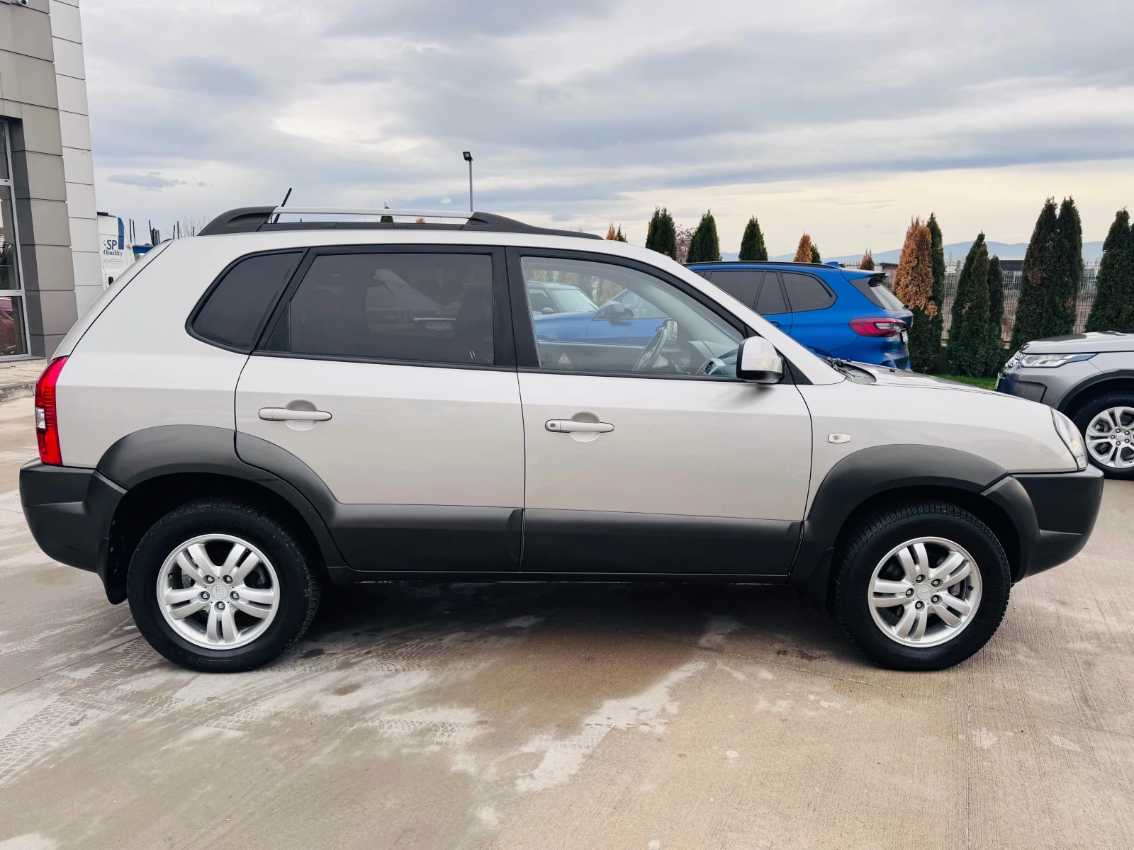 Hyundai Tucson 2.0CRDI AUTOMATIC - изображение 4