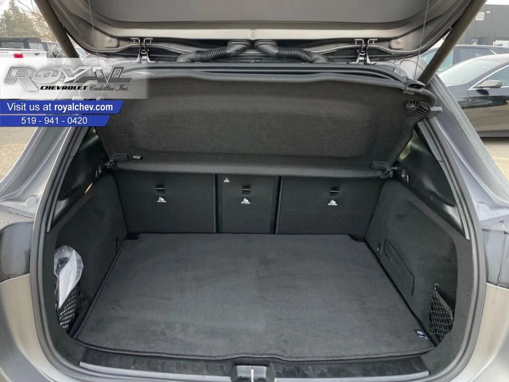 Mercedes-Benz GLA * AMG Line * HeadUp * * AвтоКредит* (ЦЕНА ДО БГ), снимка 17 - Автомобили и джипове - 53987517