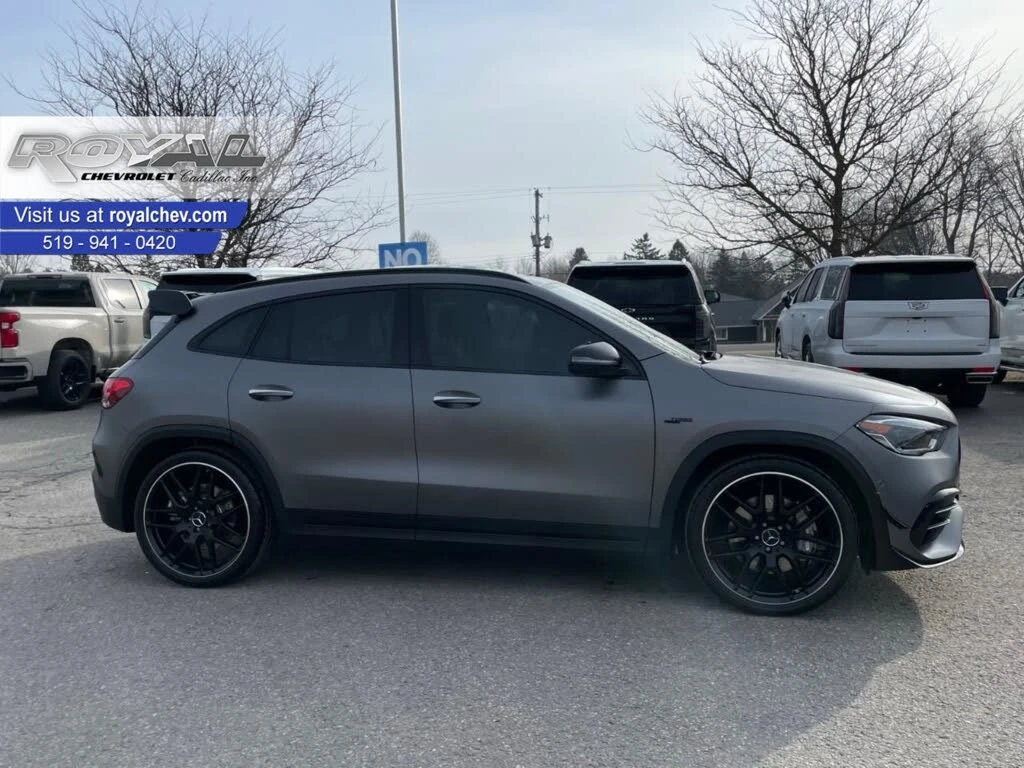 Mercedes-Benz GLA * AMG Line * HeadUp * * AвтоКредит* (ЦЕНА ДО БГ), снимка 6 - Автомобили и джипове - 53987517