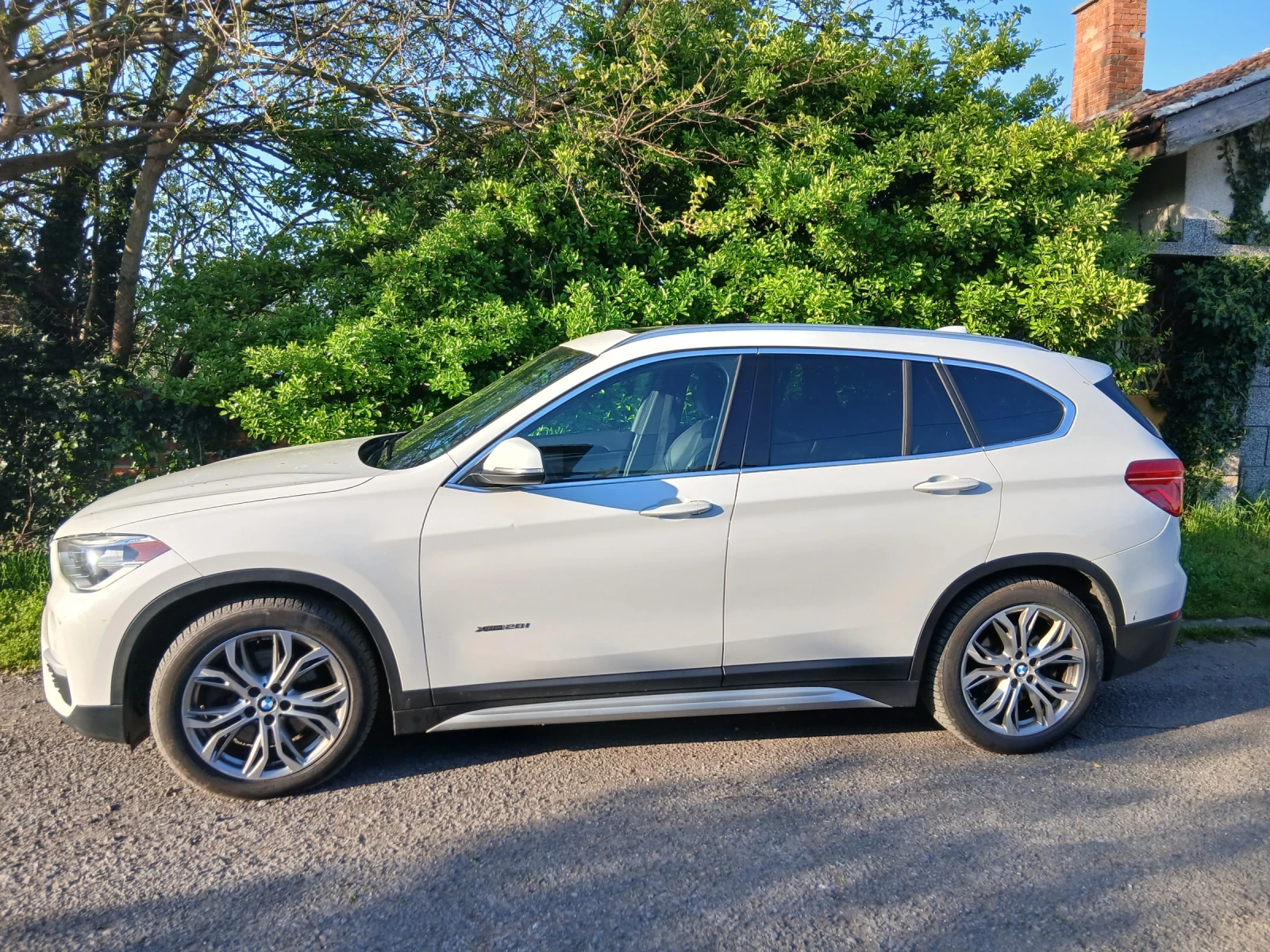 BMW X1 X1 xDrive f48, снимка 2 - Автомобили и джипове - 54360368