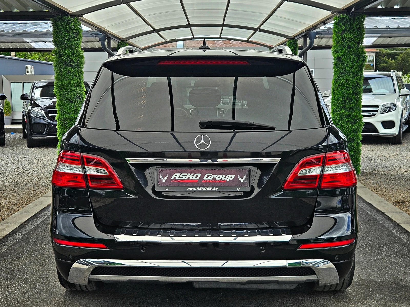 Mercedes-Benz ML 350 AMG/GERMANY/AIRMATIC/ПОДГРЕВ/ЕЛ.ТЕГЛИЧ/ШИБЕДАХ/LIZ, снимка 6 - Автомобили и джипове - 54520032