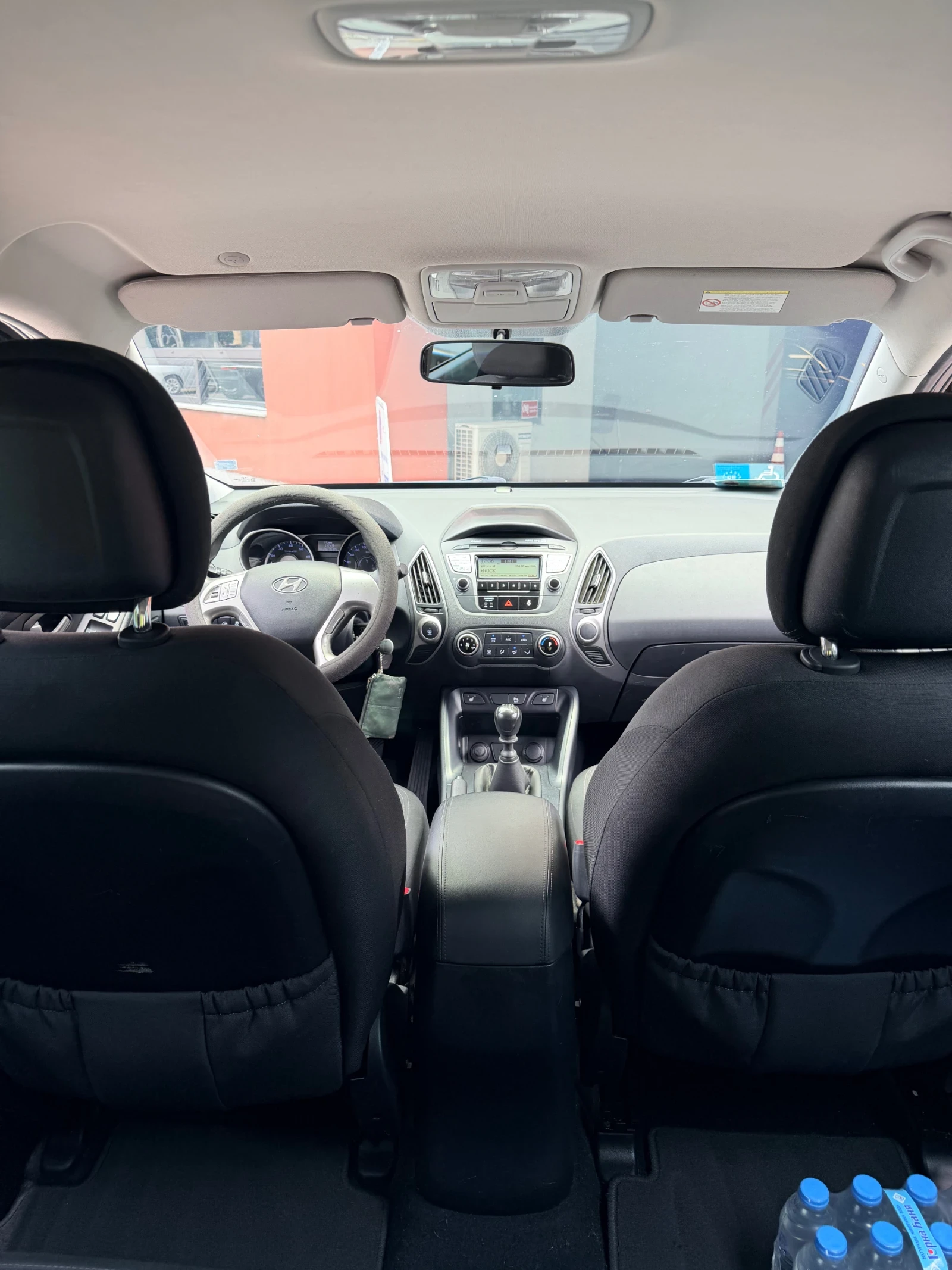 Hyundai IX35 SUV, снимка 8 - Автомобили и джипове - 55003630