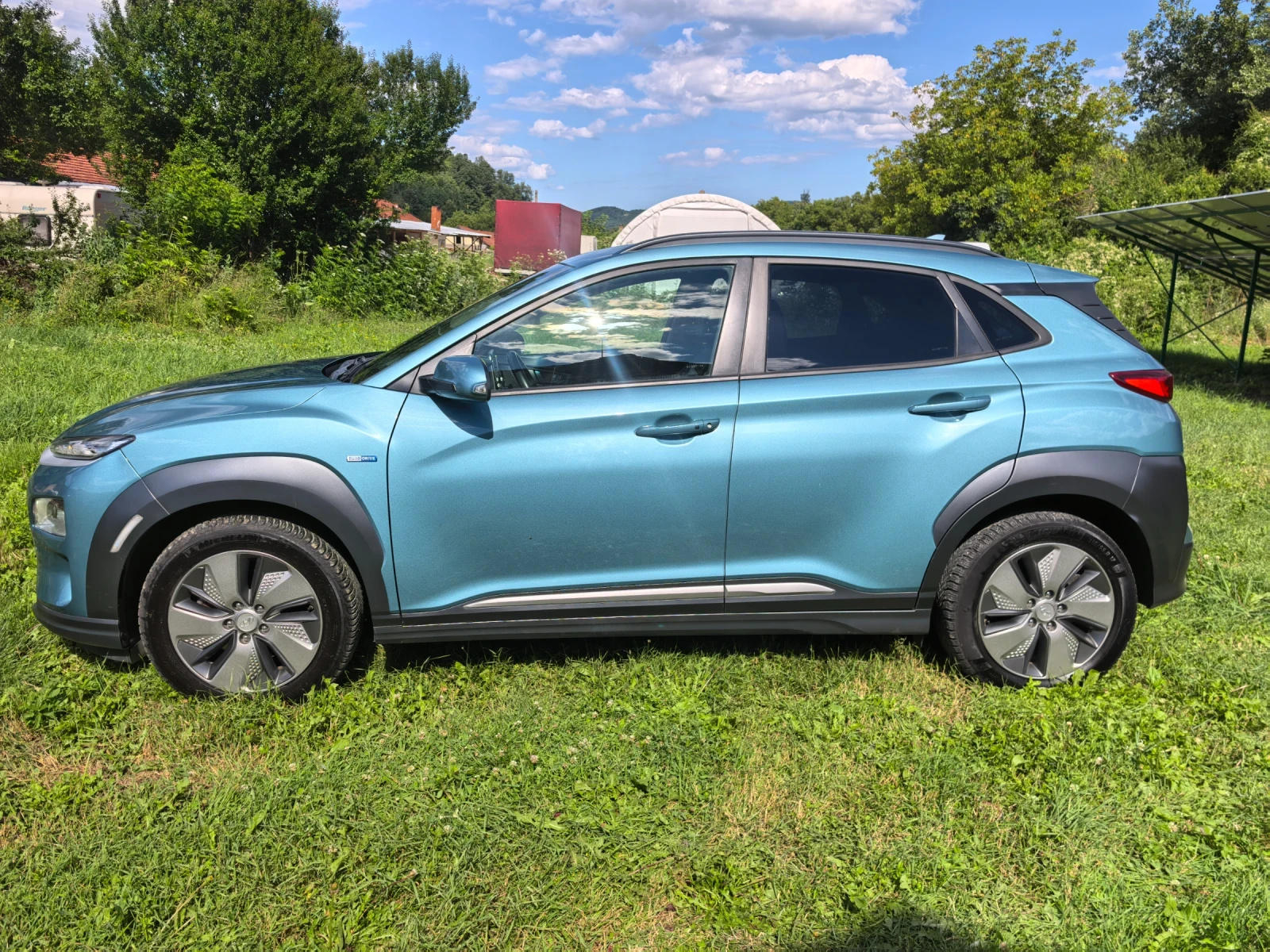 Hyundai Kona ПЕРФЕКТЕН 64kw.SOH100%, снимка 4 - Автомобили и джипове - 55251814