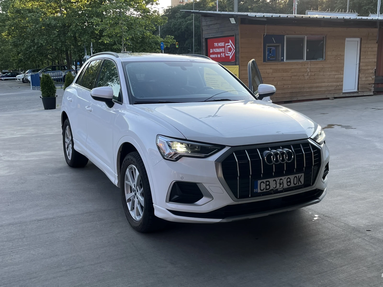 Audi Q3 45 TFSI, снимка 2 - Автомобили и джипове - 55475110