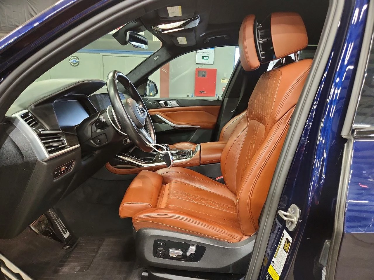 BMW X7 XDRIVE40i* MSPORT* �������* ���������* 360* ������ | Mobile.bg � ����������� 9