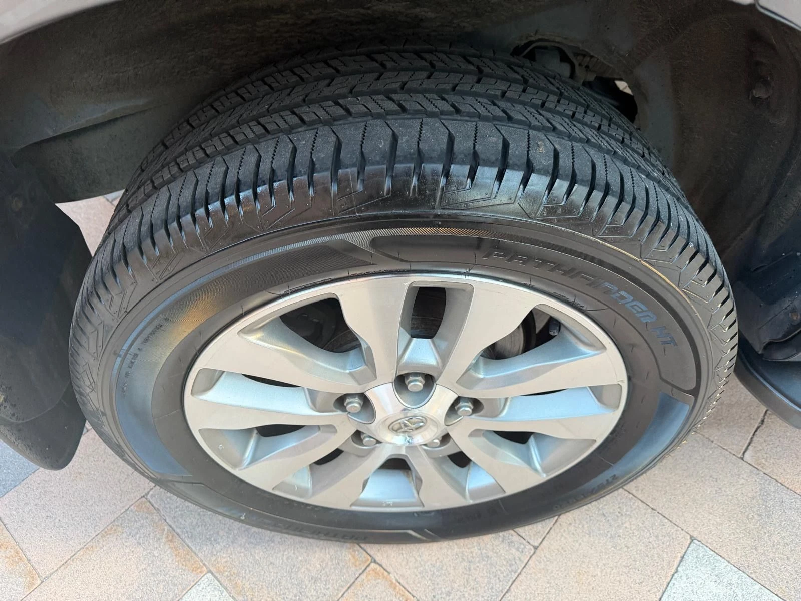 Toyota Sequoia 5.7* V8* LIMITED* �������* ������* JBL*  | Mobile.bg � ����������� 7