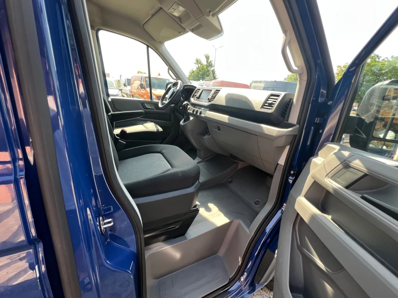 VW Crafter 2.0TDI , DSG , NAVI , FULL, снимка 13 - Бусове и автобуси - 53034700