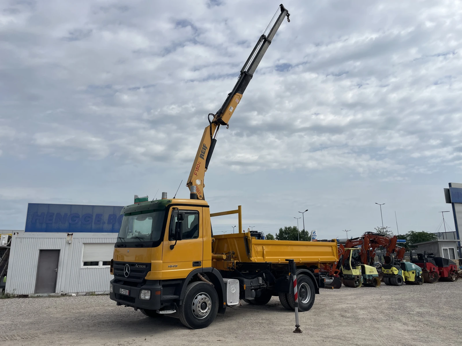 Mercedes-Benz Actros 1846 КРАН FASSI F150 - изображение 2