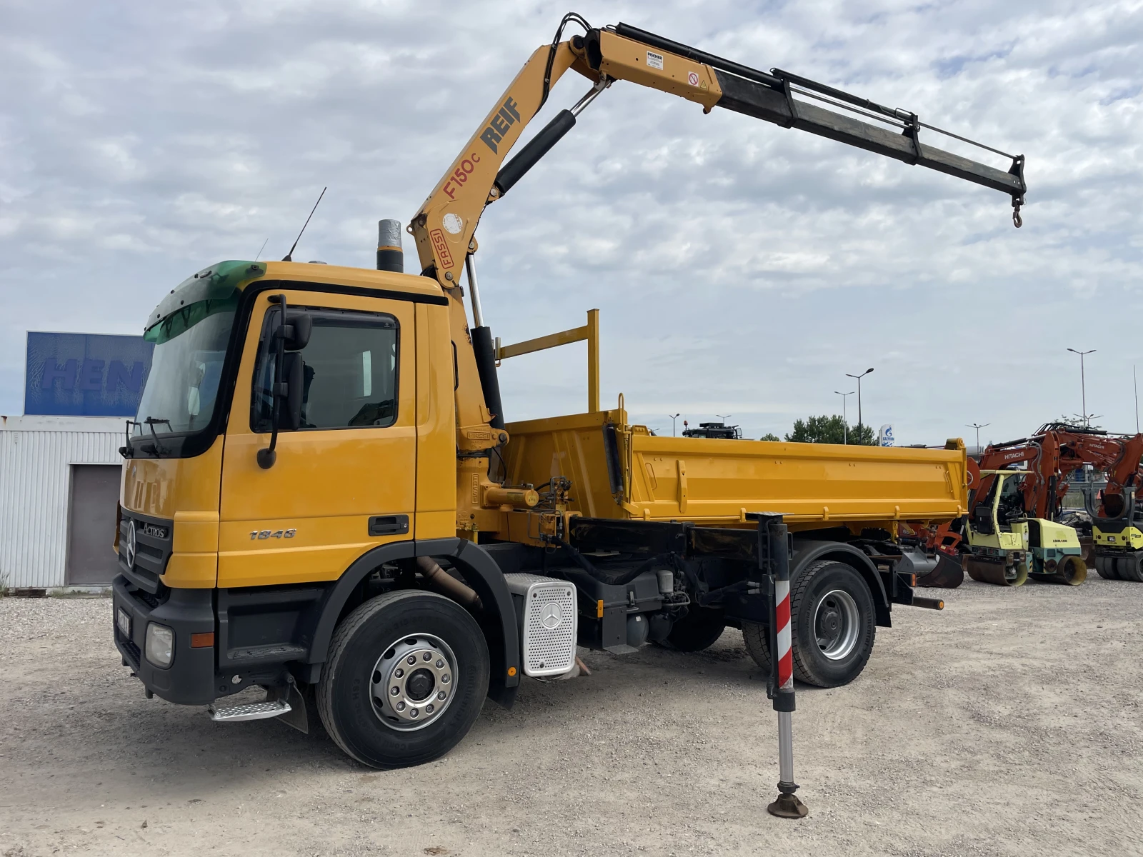 Mercedes-Benz Actros 1846 КРАН FASSI F150 - изображение 2