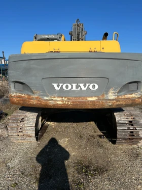 Багер Volvo EC210BLC, снимка 2