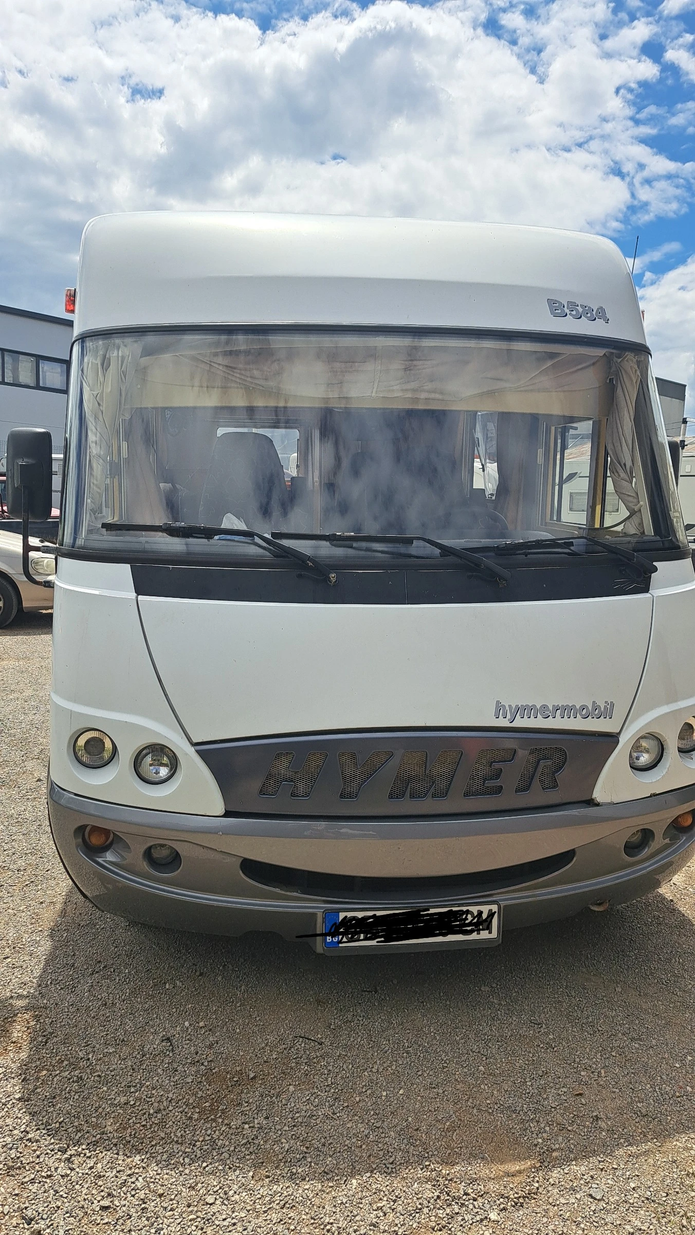 Кемпер HYMER / ERIBA B584, снимка 6 - Каравани и кемпери - 54263166