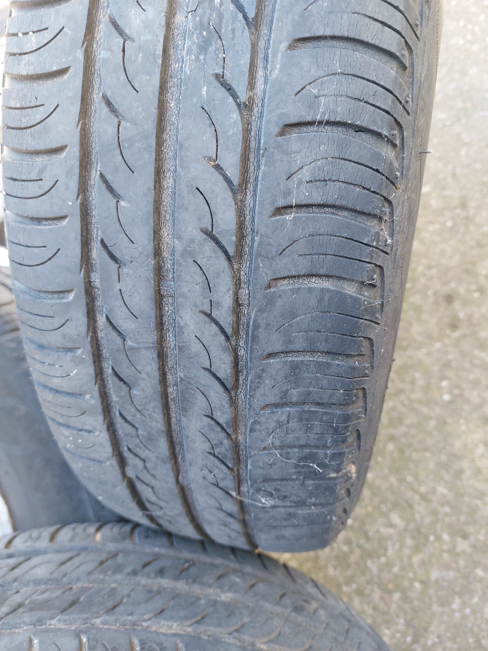 ���� � ������ 185/65R15 �� Renault Scenic | Mobile.bg � ����������� 5