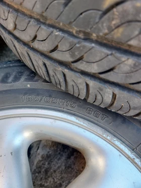 Гуми с джанти Firestone 185/65R15, снимка 4 - Гуми и джанти - 53139650