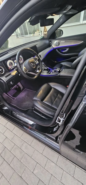 Mercedes-Benz E 220, снимка 9