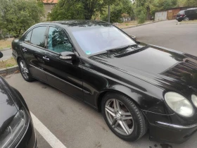 Mercedes-Benz E 320, снимка 7