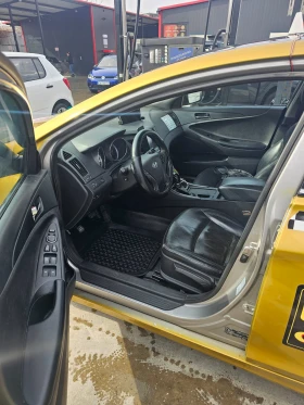 Hyundai Sonata - 5000 € / 9779.15 лв. - 33888877 7