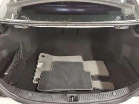 Mercedes-Benz C 300 * ПОДГРЕВИ* ПАНОРАМА* CARFAX * , снимка 15 - Автомобили и джипове - 53616625