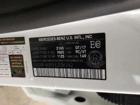 Mercedes-Benz C 300 * ПОДГРЕВИ* ПАНОРАМА* CARFAX * , снимка 14 - Автомобили и джипове - 53616625