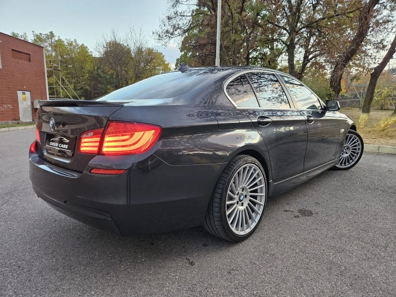 BMW 530 D Xdrive M /ПОДГРЕВ/AMBIENT LIGHT/KEYLESS GO/FULL, снимка 4 - Автомобили и джипове - 48105894