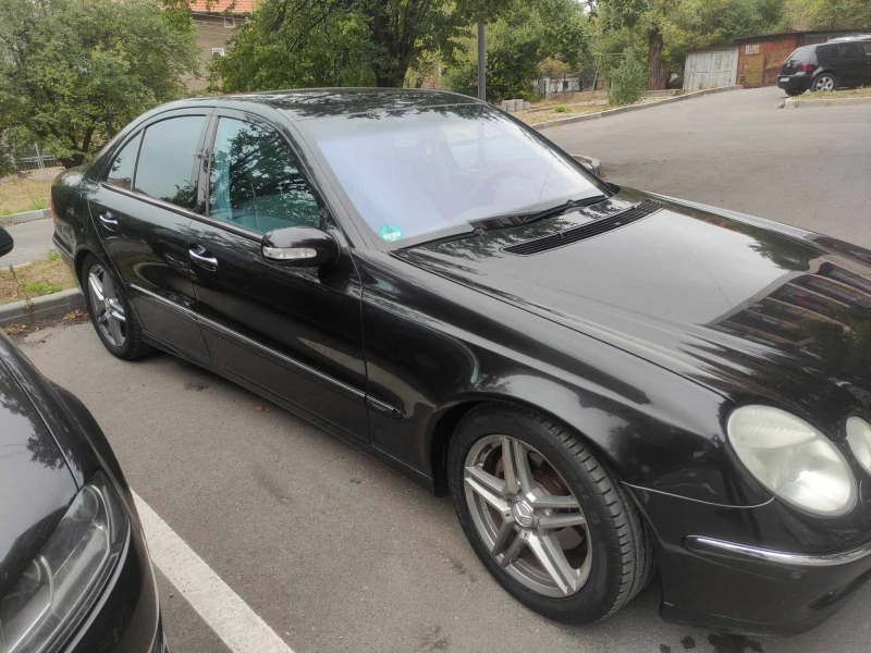 Mercedes-Benz E 320, снимка 7 - Автомобили и джипове - 49047010