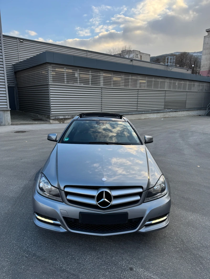 Mercedes-Benz C 180, снимка 2 - Автомобили и джипове - 49224949