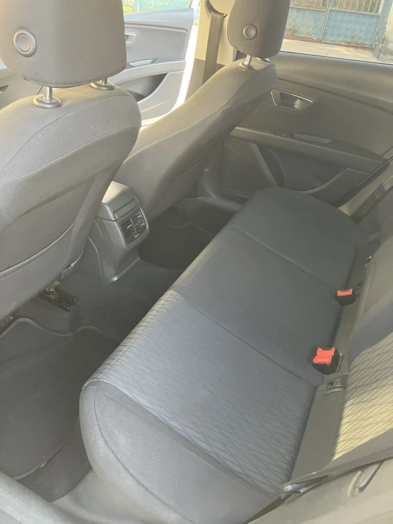 Seat Leon TSI, снимка 10 - Автомобили и джипове - 52283224