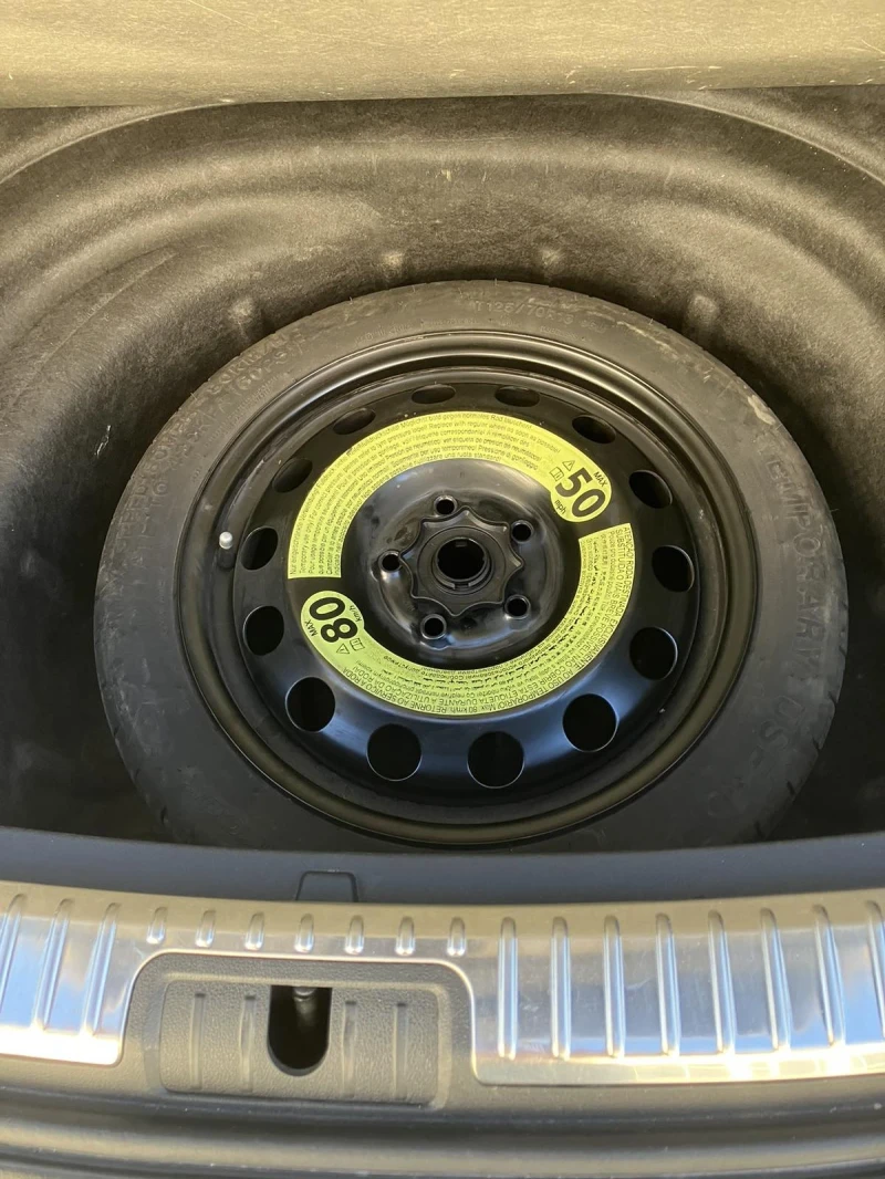 Seat Leon TSI, снимка 16 - Автомобили и джипове - 52283224