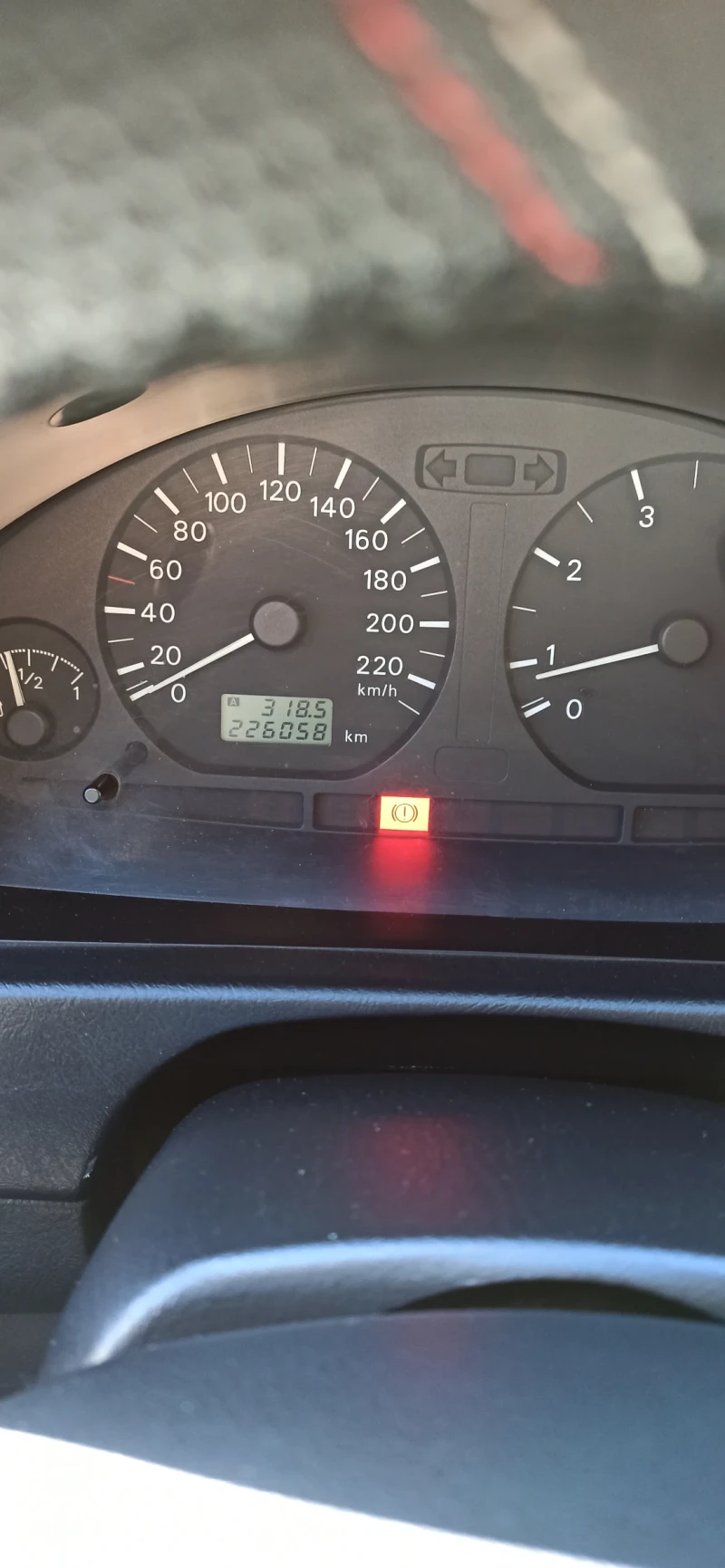 Mitsubishi Space star, снимка 4 - Автомобили и джипове - 52244203