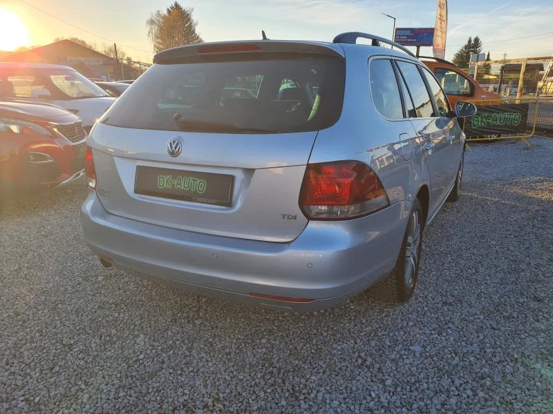 VW Golf Variant 1.6tdi 105h.p HIGHLINE TEMPOMAT PARKTRONIC , снимка 5 - Автомобили и джипове - 52424645