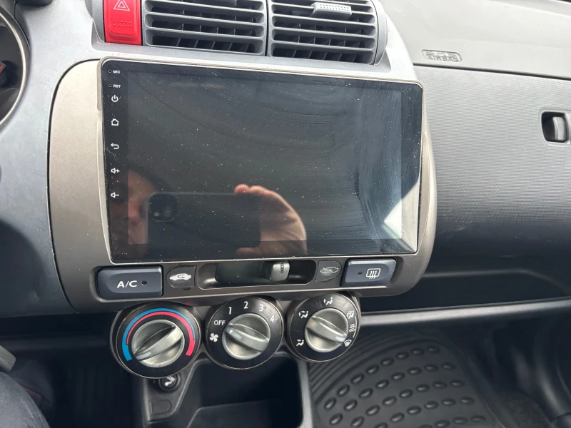 Honda Jazz 1.4, снимка 10 - Автомобили и джипове - 52472539