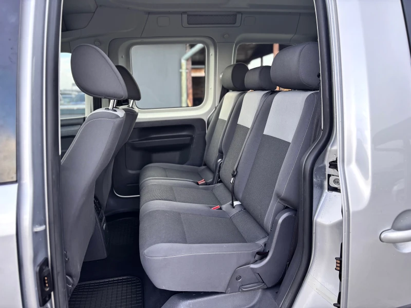 VW Caddy, снимка 14 - Автомобили и джипове - 52493611
