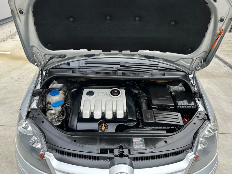 VW Golf Plus GOAL 1.9TDI 105кс. Подгрев/Парктроник, снимка 8 - Автомобили и джипове - 52665400