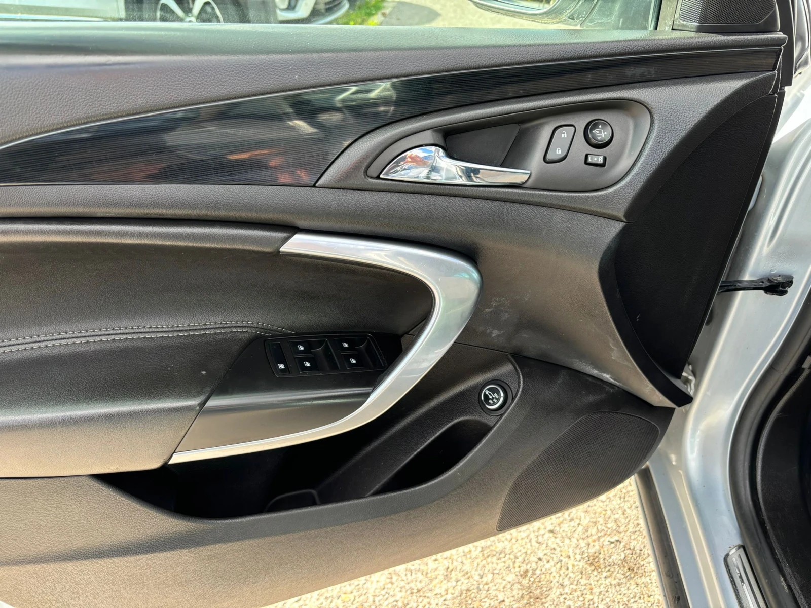 Opel Insignia 2.0CDTI Automatic  | Mobile.bg   12