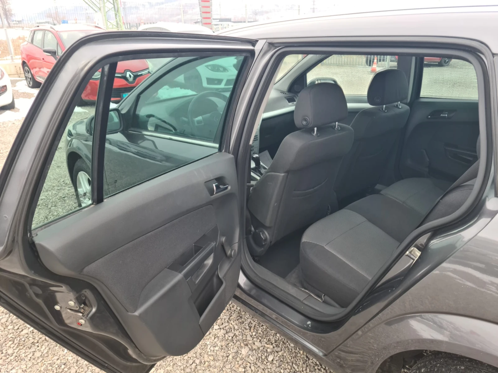 Opel Astra 1, 7DIZEL EVRO 5 | Mobile.bg — изображение 11