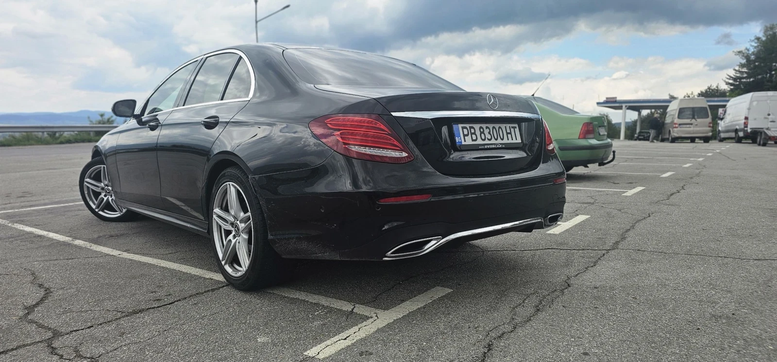 Mercedes-Benz E 220  - изображение 2